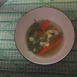 カニカマとレタス・水菜のスープ！卵とじ